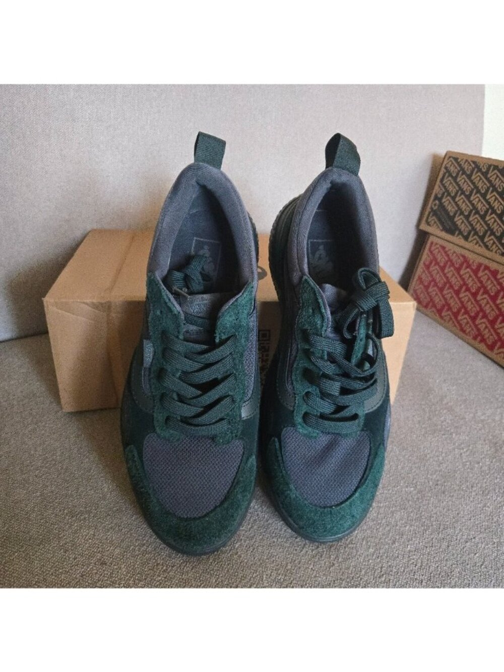 Vans Mte Ultrarange Neo Vr3 Men Size 9.5 Mono Dark Green Vr3cush 1026 - Picture 3 of 7